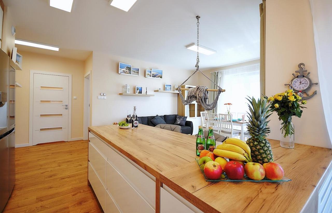 Апартаменти Apartament Premium Mikiniki Колобжег Екстер'єр фото