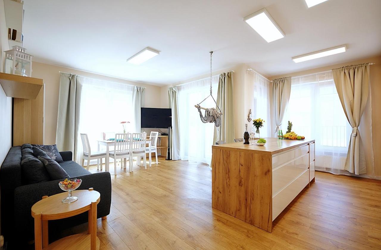 Апартаменти Apartament Premium Mikiniki Колобжег Екстер'єр фото